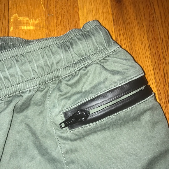 Zanerobe army green pants with zippers - Picture 3 of 6